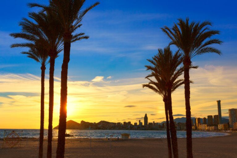 Benidorm: 1 week heerlijke zonvakantie in 4* hotel – volpension