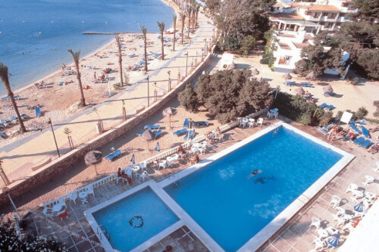 Met of zonder feestje even zalig nazomeren in Ibiza