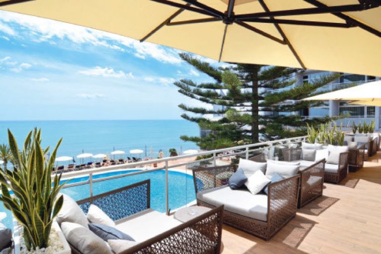 MALAGA, 8 dagen heerlijke vakantie. Halfpension incl. vluchten