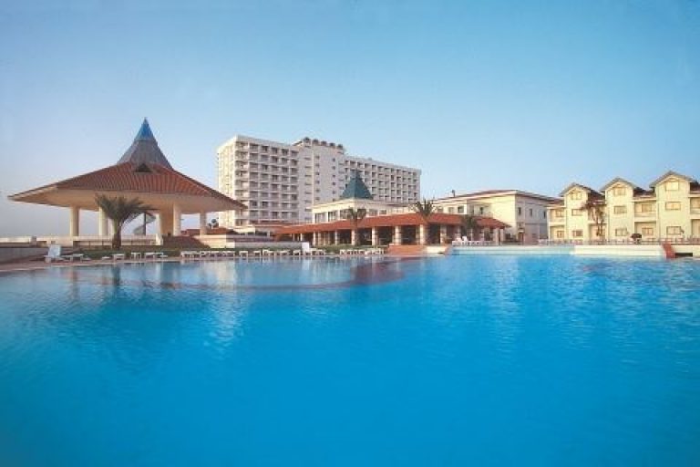 💎 Luxueuze 5* wellness zonvakantie op Cyprus. All-Inclusive incl. Vluchten