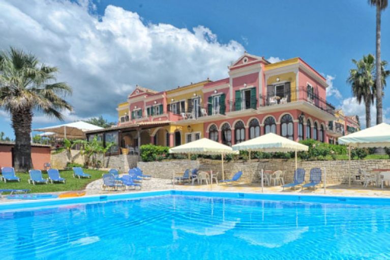 Zomervakantie Corfu, 4 sterren incl. vluchten voor slecht 299,-