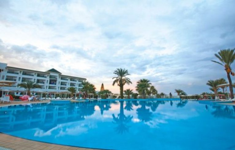 Straf! 5 sterren all-in LUXE zonvakantie naar Tunesïe. incl. vluchten