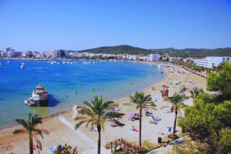 Woohoo! Last minute 8 dagen naar IBIZA in prima hotel incl. vluchten en ontbijt