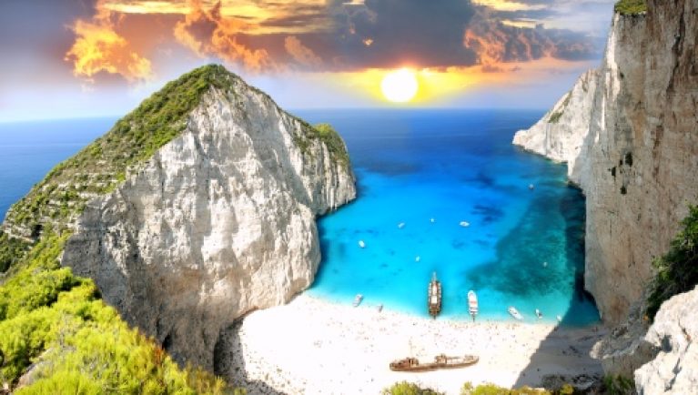 Amai! Complete ALL-INCLUSIVE nazomervakantie ZAKYNTHOS incl. vluchten