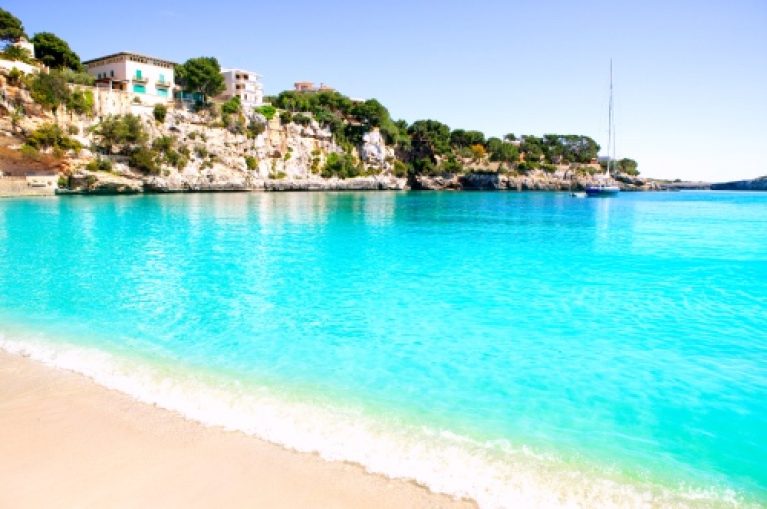 Heerlijk en goedkoop ALL-INCLUSIVE genieten van complete zonvakantie MALLORCA