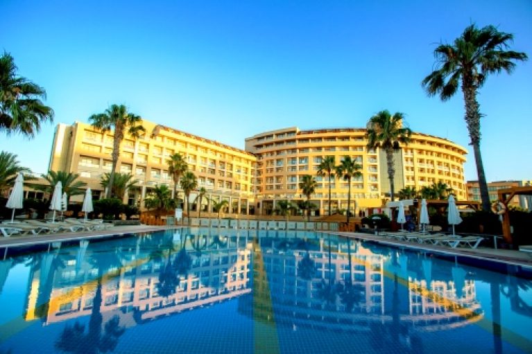 ZALIG! 5* ALL-INCLUSIVE luxe zonvakantie naar Antalya (Lara) incl. vluchten