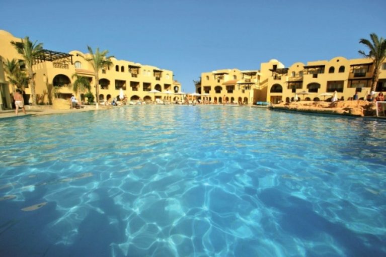 Zalige wellness vakantie in LUXE 5-sterren hotel in Makadi Bay. Incl. vluchten en All-inclusive!