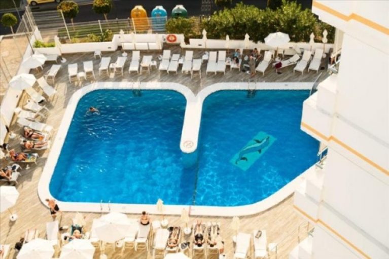 Zalige ZONVAKANTIE naar het heerlijk warme TENERIFE in 4* Ocean View Hotel