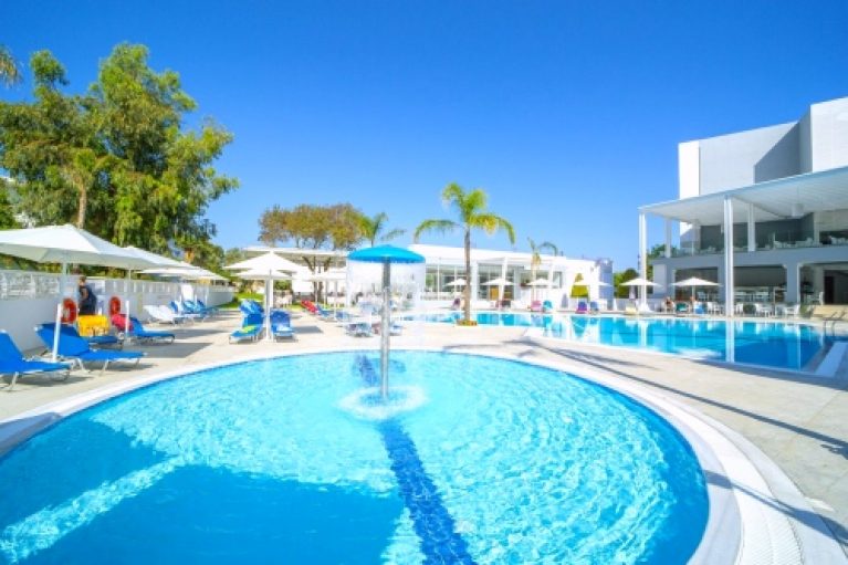 CRAZY! Weekje ALL-INCLUSIVE naar het mooie RHODOS in prima hotel