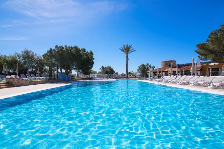 Top! All-inclusive ZONVAKANTIE naar het superleuke IBIZA