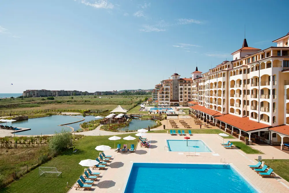 Sunrise All Suites