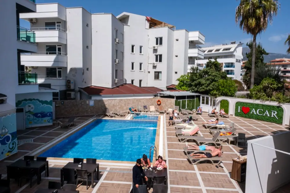 Acar Hotel
