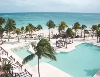 Akumal Bay Beach & Wellness Resort