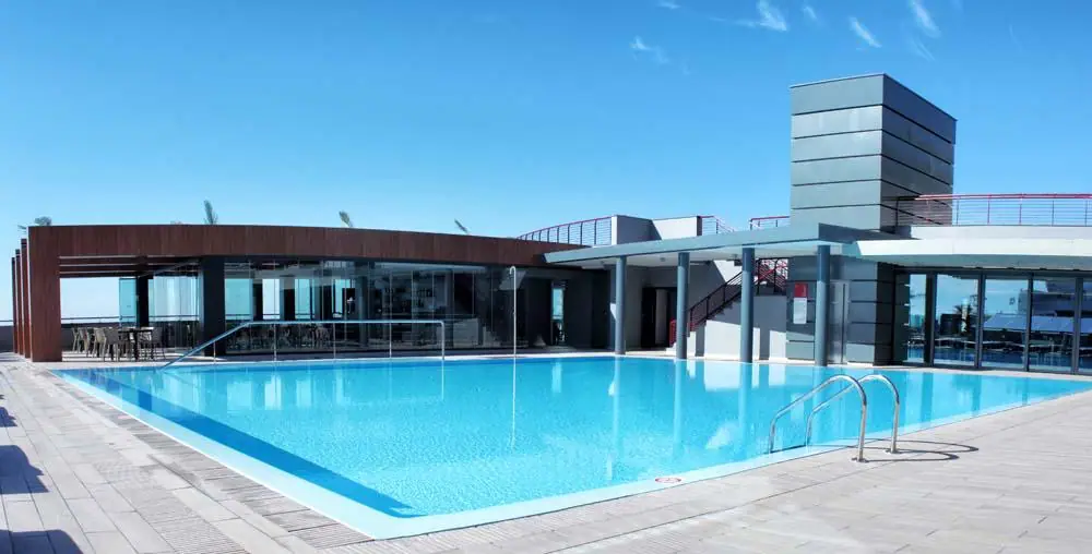 Aparthotel Fourviews Monumental Lido – logies en ontbijt