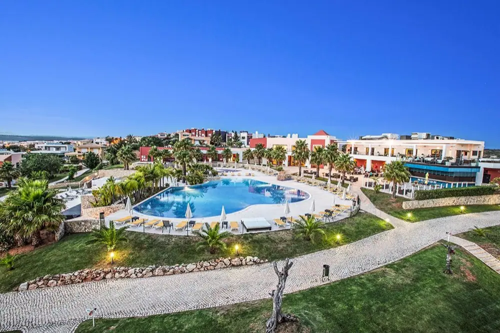 Aparthotel Vitor’s Village