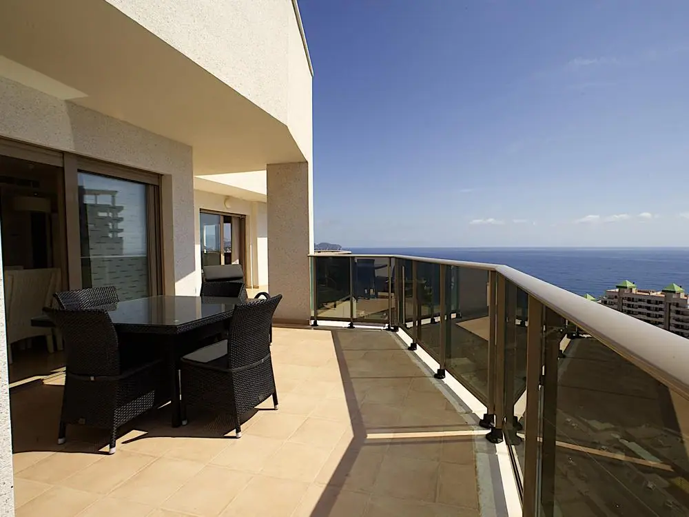 App. Esmeralda Suites