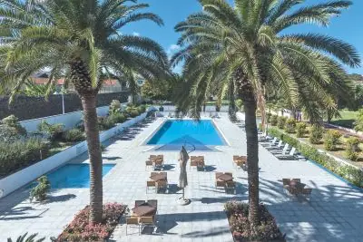 Azoris Royal Garden