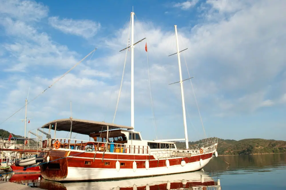 Blue Cruise&Ideal Prime Beach