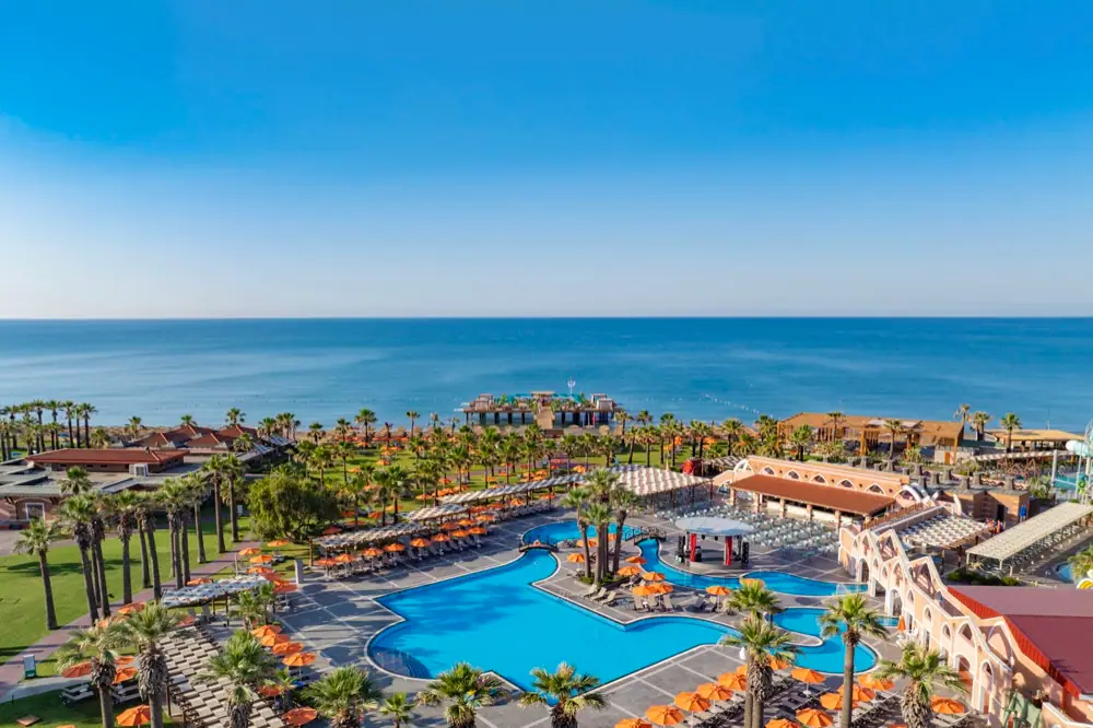 Club Mega Saray
