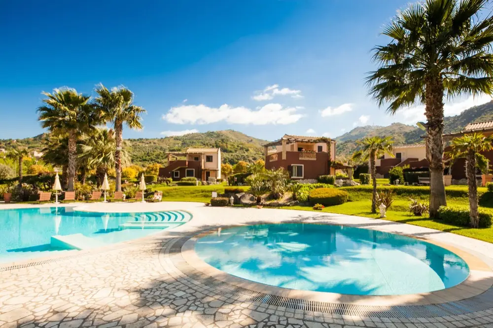 Fly&Go Alcantara Resort