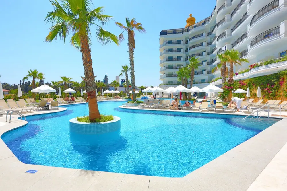 Heaven Beach Resort&Spa