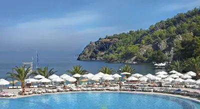 Hillside Beach Club