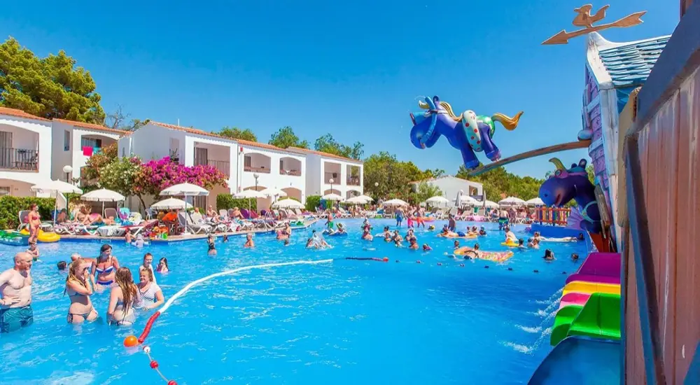 Hotel Fergus Club Europe