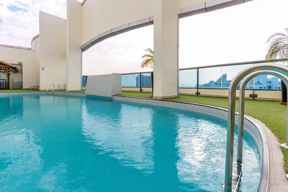 Hotel First Central Suites