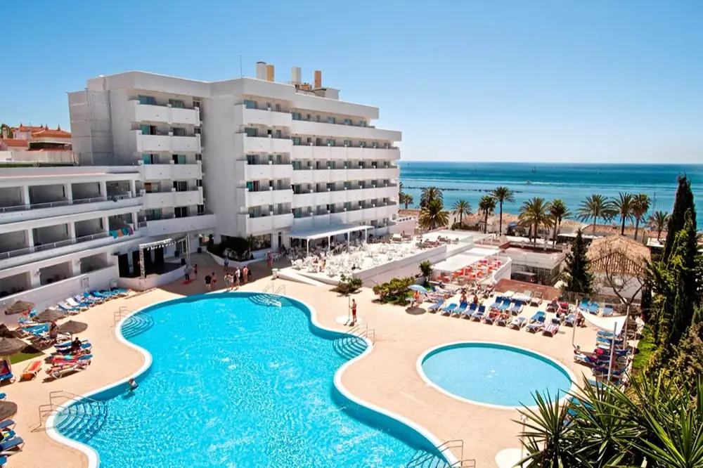 Hotel Palia La Roca