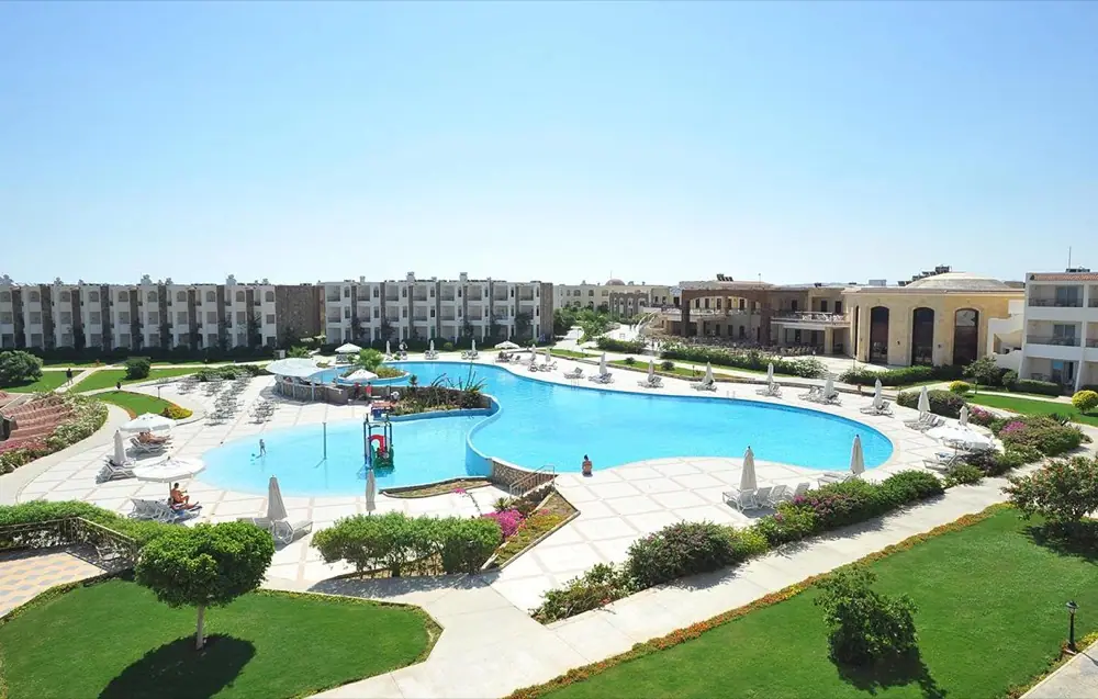Hotel Royal Brayka Beach Resort
