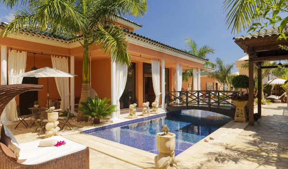 Hotel Royal Garden Villas & Spa