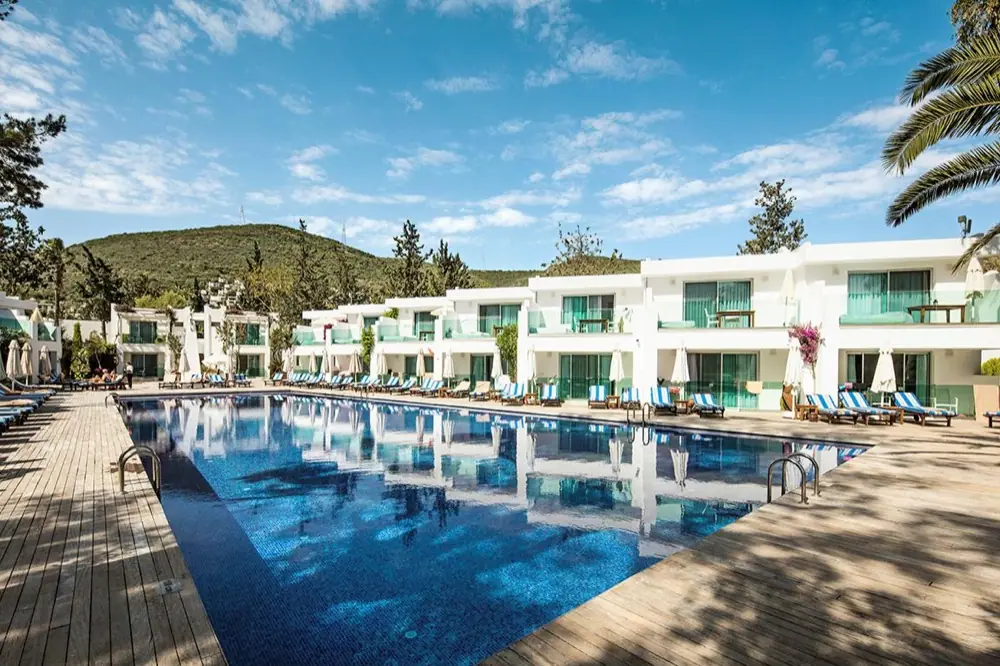 Hotel Voyage Torba