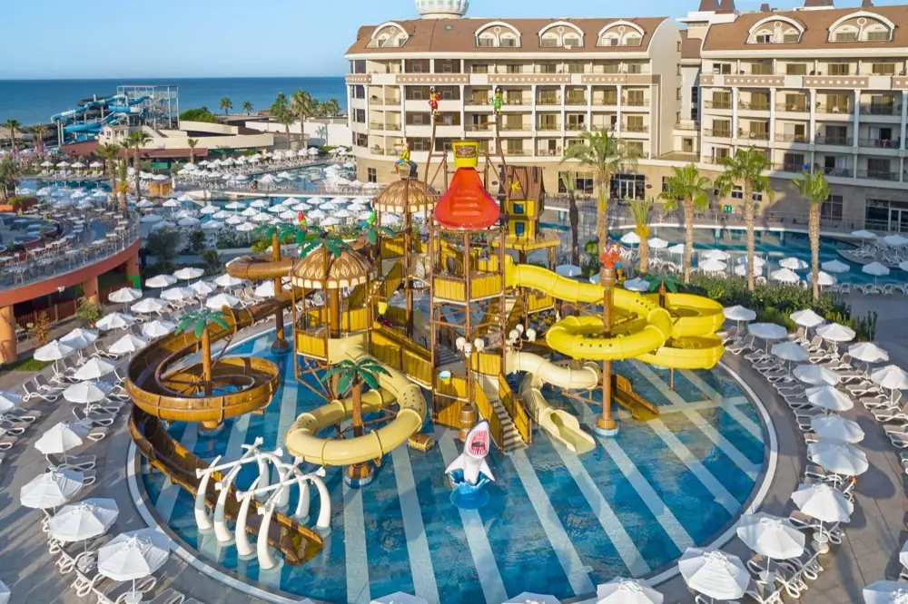 Kirman Belazur Resort&Spa