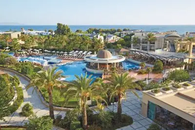Minoa Palace Beach Resort