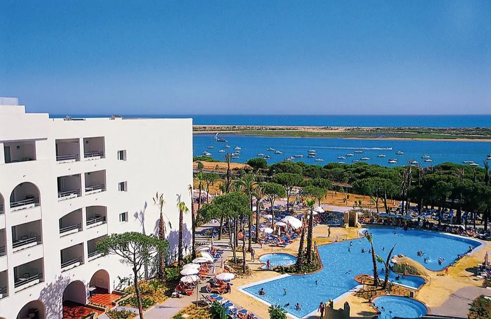 Playacartaya Spa Hotel – inclusief huurauto