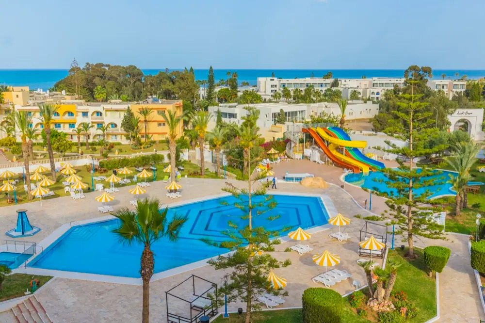 Riviera Hotel
