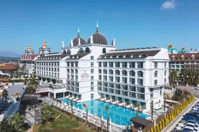 Side Royal Luxury Hotel & Spa