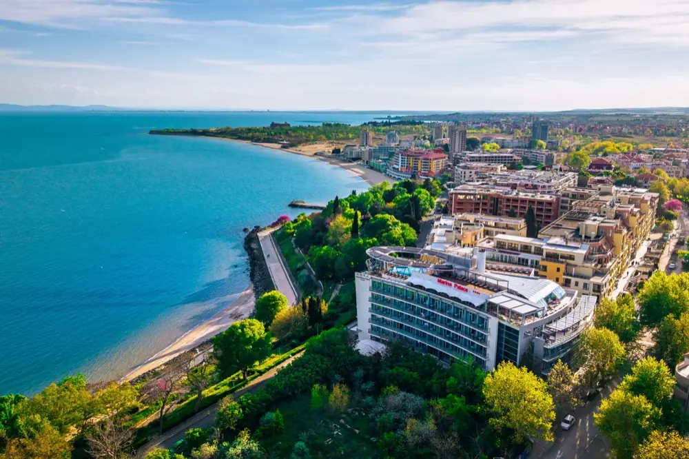 Sol Marina Palace
