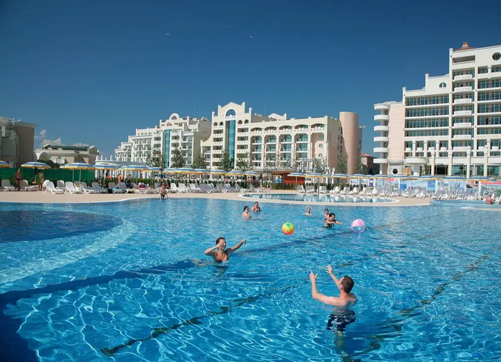 Sunset Resort (all inclusive)