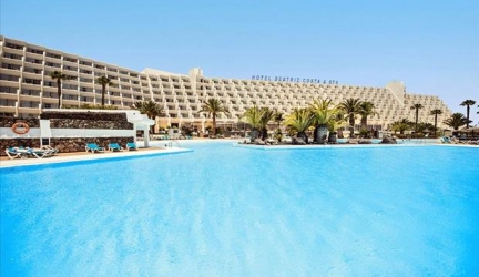 ZALIG! Overheerlijke wellness vakantie LANZAROTE obv Halfpension. incl. vluchten