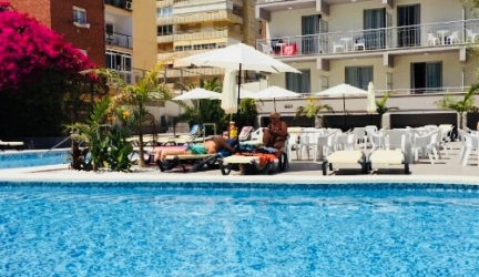 All-inclusive heerlijke vakantie in het hartje van ⛱ Benidorm! Incl. vluchten en transfers