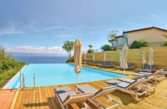 Wow! Fantastische zonvakantie in 4* hotel naar MITILINI (Lesbos). All-inclusive en vluchten
